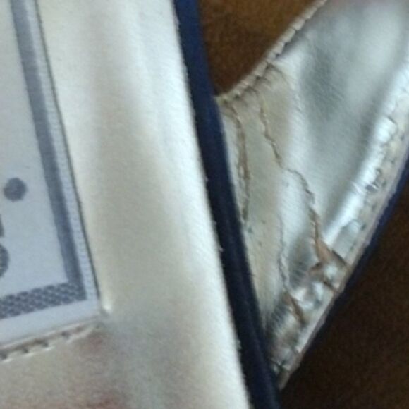 Dark Blue Jasmin Shoes Size 8! - Picture 10 of 12